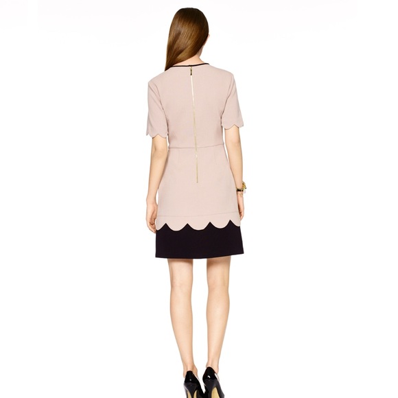 Kate Spade Crepe Scallop Dress Size 4 - Picture 2 of 8